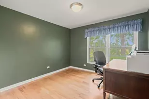2108 Birchwood Ln, Buffalo Grove, IL 60089 - Photo 19