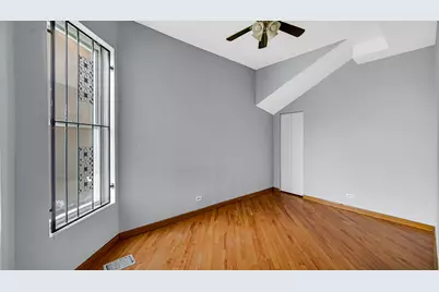 5943 S Indiana Avenue, Chicago, IL 60637 - Photo 15