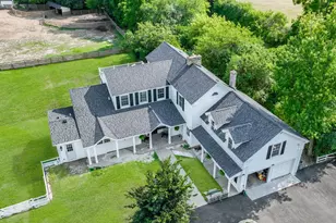 708 S Rose Farm Rd, Woodstock, IL 60098 - Photo 3