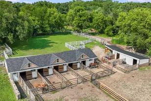 708 S Rose Farm Rd, Woodstock, IL 60098 - Photo 5
