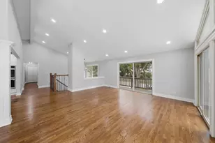 1117 Barberry Ct, Downers Grove, IL 60515 - Photo 9