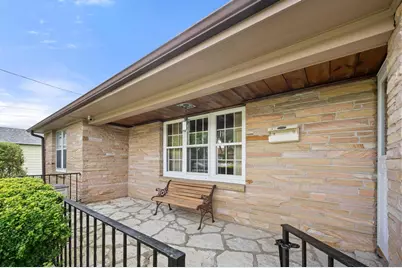 2407 Melrose Avenue, Waukegan, IL 60085 - Photo 5