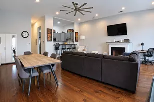 125 S Western Ave, Chicago, IL 60612 - Photo 3