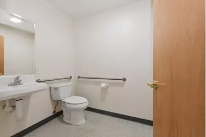 323 S 5th Street, Dekalb, IL 60115 - Photo 23