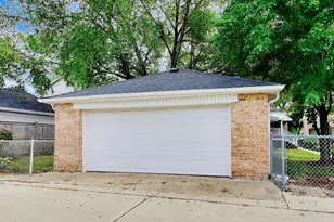 8136 N Oketo Ave, Niles, IL 60714 - Photo 31