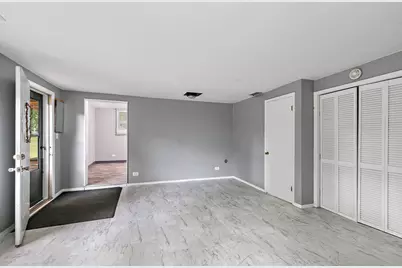 7N066 Woodlawn Avenue, Saint Charles, IL 60174 - Photo 3