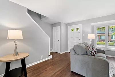 17 Michael Road, Park Forest, IL 60466 - Photo 5