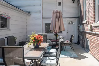 2611 Walnut Avenue, Evanston, IL 60201 - Photo 29