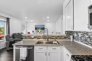 449 S Orchard Dr, Bolingbrook, IL 60440 - Photo 19