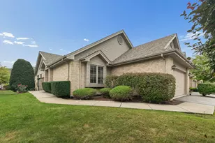 9131 Newcastle Ct, Tinley Park, IL 60487 - Photo 3