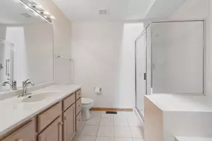 9131 Newcastle Ct, Tinley Park, IL 60487 - Photo 15