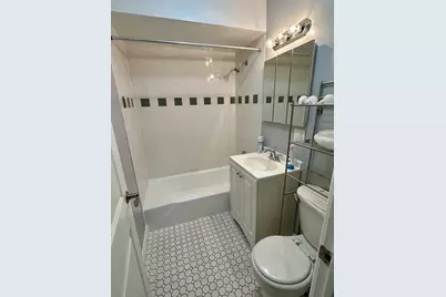 7120 N Sheridan Road #408, Chicago, IL 60626 - Photo 11