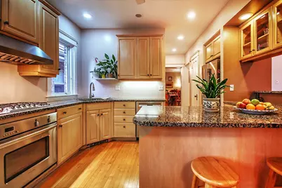 6525 N Washtenaw Avenue, Chicago, IL 60645 - Photo 5
