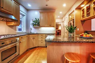6525 N Washtenaw Ave, Chicago, IL 60645 - Photo 5