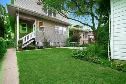 6525 N Washtenaw Avenue, Chicago, IL 60645 - Photo 15