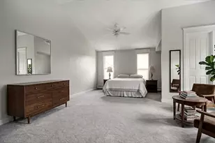 6525 N Washtenaw Ave, Chicago, IL 60645 - Photo 7
