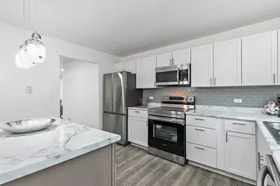 2249 Nichols Road #28D, Arlington Heights, IL 60004 - Photo 9