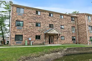 2249 Nichols Rd, Arlington Heights, IL 60004 - Photo 17