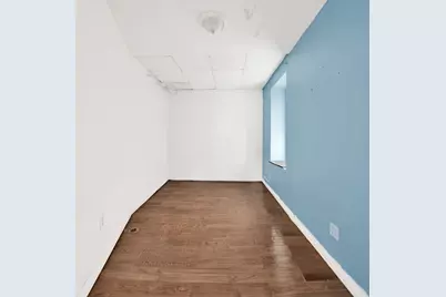 9953 S Avenue M, Chicago, IL 60617 - Photo 11