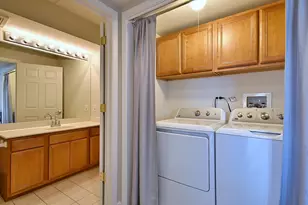 1 N Beacon Pl, La Grange, IL 60525 - Photo 17