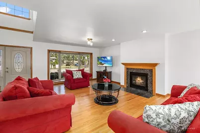 8000 W Lake Street, Niles, IL 60714 - Photo 11