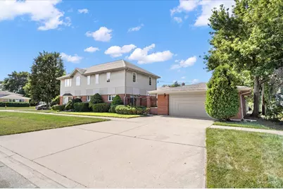 8000 W Lake Street, Niles, IL 60714 - Photo 5