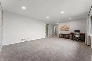 1257 E Exchange St, Crete, IL 60417 - Photo 11