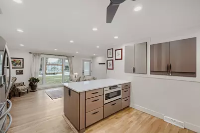 1301 S 2nd Avenue, Des Plaines, IL 60018 - Photo 9