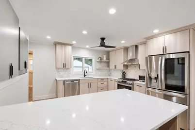 1301 S 2nd Avenue, Des Plaines, IL 60018 - Photo 7