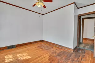 657 E 90th St, Chicago, IL 60619 - Photo 21