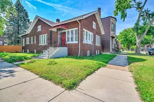 657 E 90th St, Chicago, IL 60619 - Photo 1