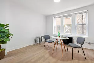 1347 W Estes Ave, Chicago, IL 60626 - Photo 5