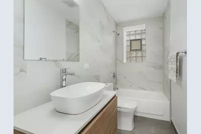1347 W Estes Avenue #F2, Chicago, IL 60626 - Photo 11