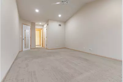 203 Westminster Drive, Bloomingdale, IL 60108 - Photo 15