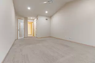 203 Westminster Dr, Bloomingdale, IL 60108 - Photo 15