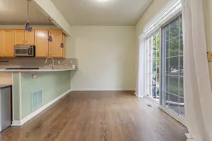 203 Westminster Dr, Bloomingdale, IL 60108 - Photo 7