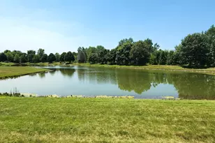 4 Claridge Ct, Bolingbrook, IL 60440 - Photo 5