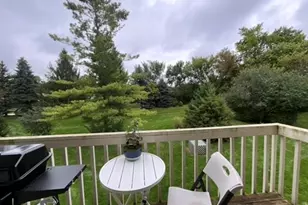 215 Brett Cir, Wauconda, IL 60084 - Photo 13