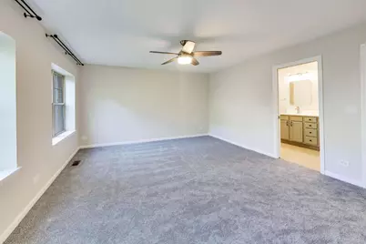3259 N Bay Court, Chicago, IL 60618 - Photo 15