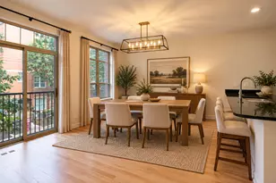 3259 N Bay Ct, Chicago, IL 60618 - Photo 9