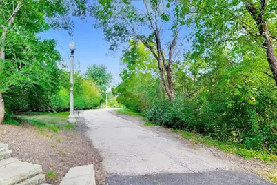 3259 N Bay Court, Chicago, IL 60618 - Photo 23