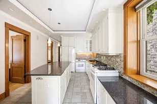 1639 W Rascher Ave, Chicago, IL 60640 - Photo 17