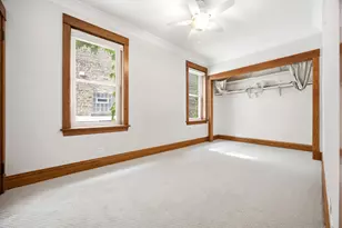 1639 W Rascher Ave, Chicago, IL 60640 - Photo 11
