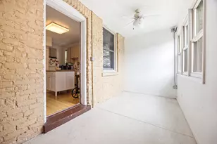 1639 W Rascher Ave, Chicago, IL 60640 - Photo 19