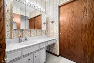 1421 Woodbridge Rd, Joliet, IL 60436 - Photo 23