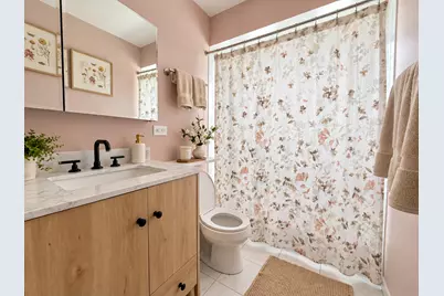 6743 W Irving Park Road #202, Chicago, IL 60634 - Photo 13