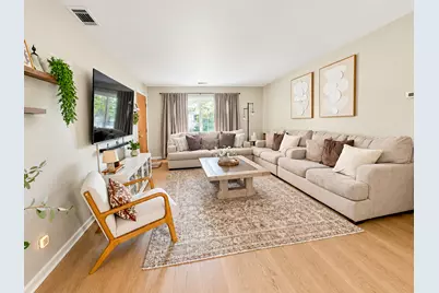 6743 W Irving Park Road #202, Chicago, IL 60634 - Photo 3