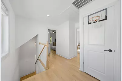2240 N Karlov Avenue, Chicago, IL 60639 - Photo 21