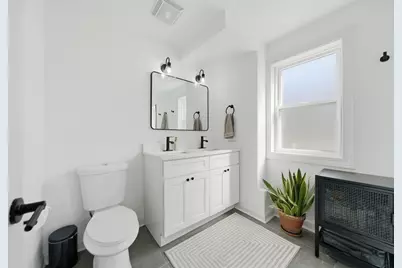 2240 N Karlov Avenue, Chicago, IL 60639 - Photo 27