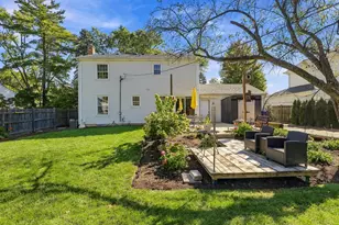 1033 N Brainard St, Naperville, IL 60563 - Photo 35